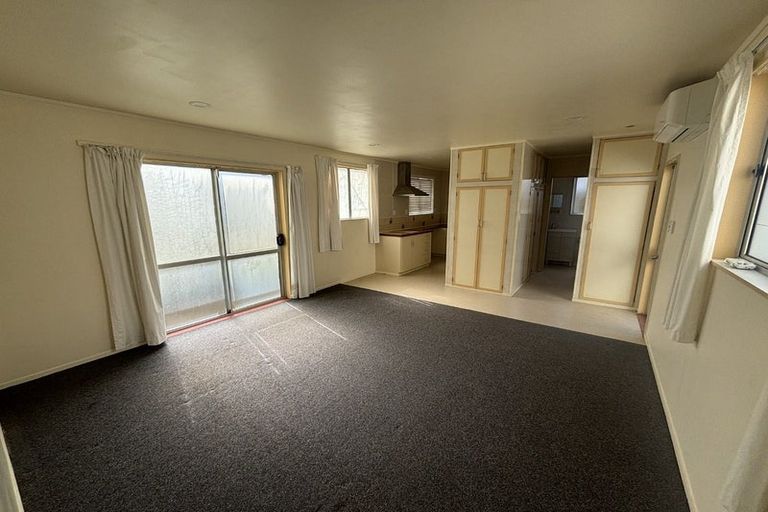 Photo of property in 3 Shepherds Road, Papakura, 2110