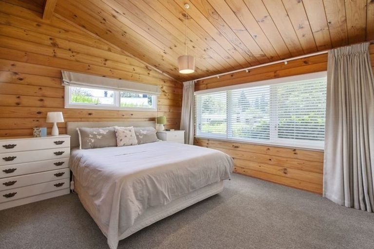 Photo of property in 64 Rangipoia Place, Turangi, 3334