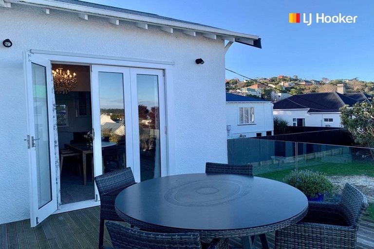 Photo of property in 10 Moana Crescent, Musselburgh, Dunedin, 9013