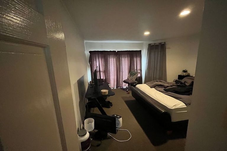 Photo of property in 2 Taiko Court, Northpark, Auckland, 2013