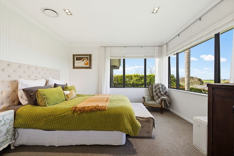 Photo of property in 14 Jenny Lane, Waiuku, 2123