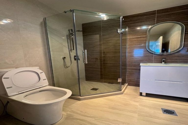 Photo of property in 73a Arimu Road, Papakura, 2110