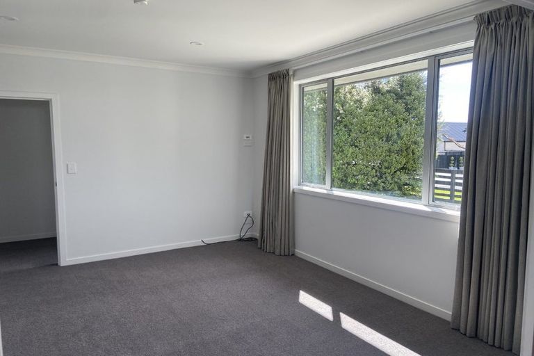 Photo of property in 19 Welsh Road, Winton, 9720