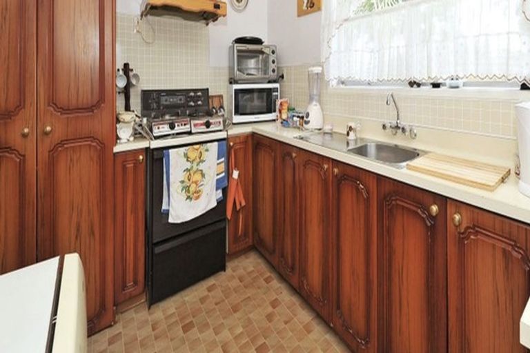 Photo of property in 3/5 Prictor Street, Papakura, 2110