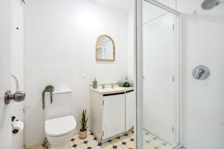 Photo of property in 20 Gurkha Crescent, Khandallah, Wellington, 6035