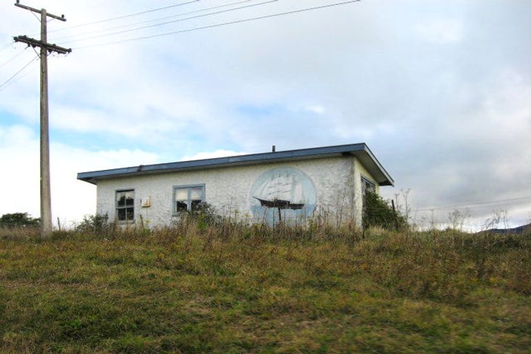 Photo of property in 8 Coronation Street, Moeraki, 9482