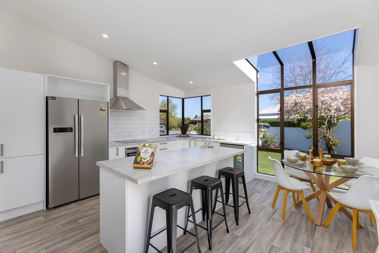 Photo of property in 24 Roblyn Place, Lincoln, 7608