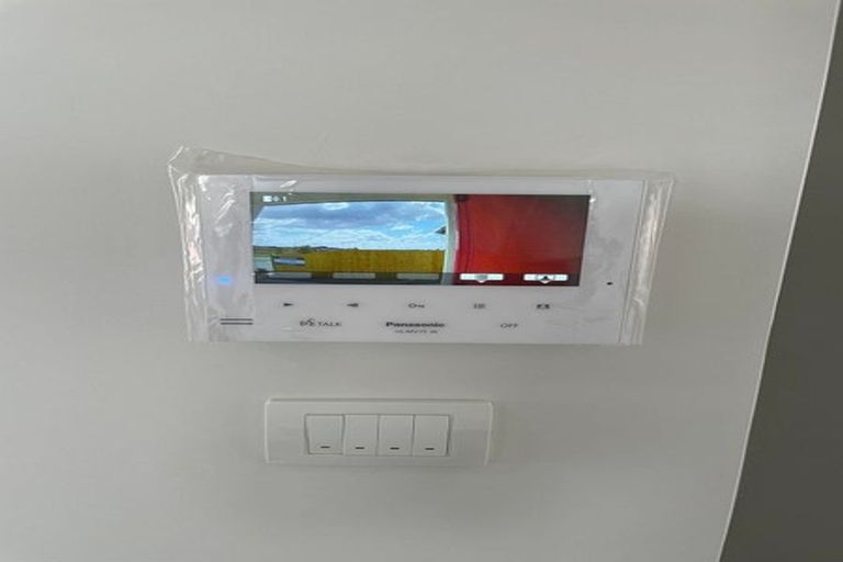 Photo of property in 14 Noia Way, Karaka, Papakura, 2113