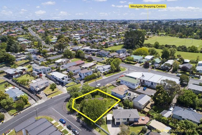 Photo of property in 8 Spargo Road, Massey, Auckland, 0614