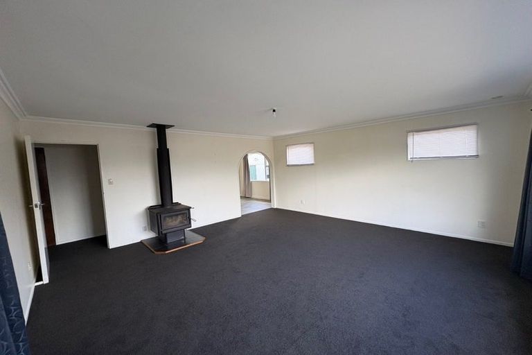 Photo of property in 90 Strathmore Avenue, Levin, 5510