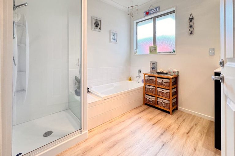 Photo of property in 11 Salisbury Drive, Rolleston, 7614