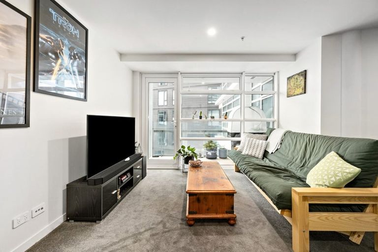 Photo of property in Pinnacle Apartments, W803/160 Victoria Street, Te Aro, Wellington, 6011