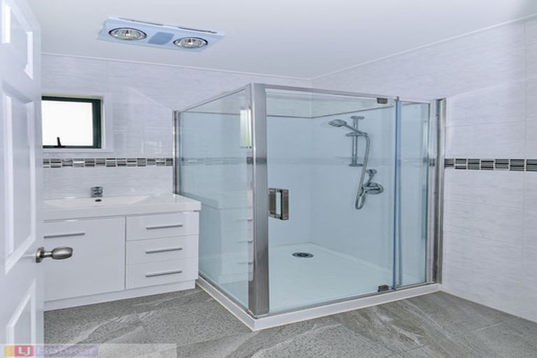 Photo of property in 31 Hokianga Street, Mangere East, Auckland, 2024