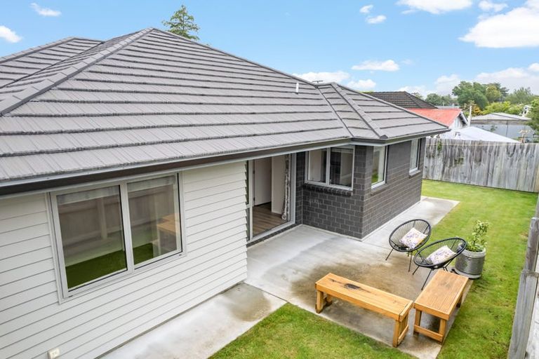 Photo of property in 19 Poulson Grove, Trentham, Upper Hutt, 5018