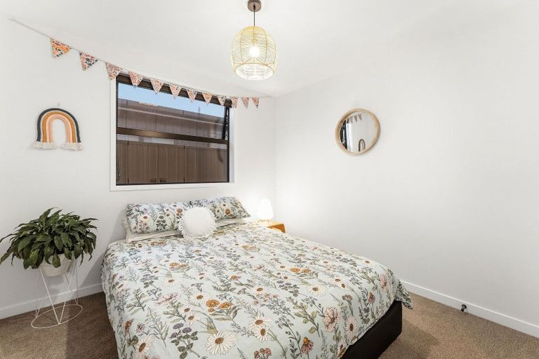 Photo of property in 1 Chrysler Street, Papamoa, 3118