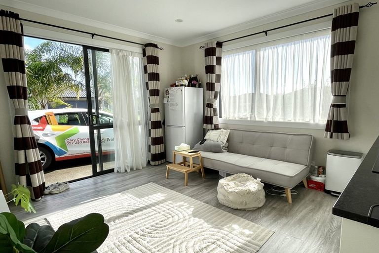 Photo of property in 68 Liberty Crescent, Beachlands, Auckland, 2018