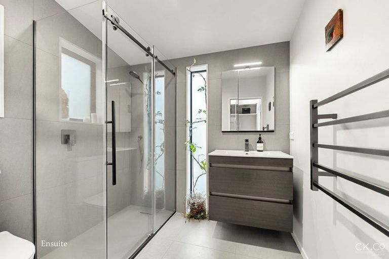 Photo of property in 86 Hill Road, Belmont, Lower Hutt, 5010