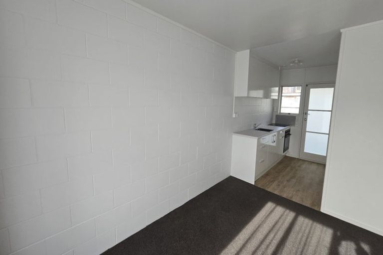 Photo of property in 12 Margaret Road, Papatoetoe, Auckland, 2025