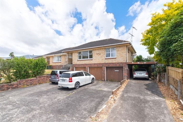 Photo of property in 3/3 Sutton Crescent, Papatoetoe, Auckland, 2025
