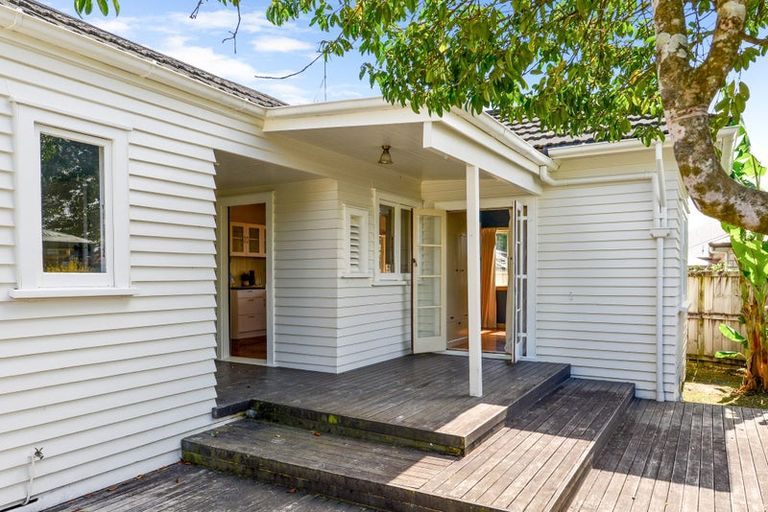 Photo of property in 13 Bond Street, Hamilton East, Hamilton, 3216