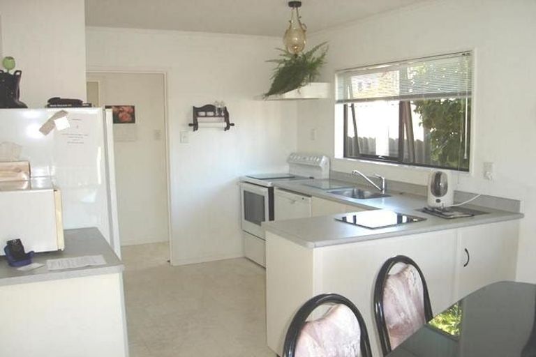 Photo of property in 4 Northview Lane, Nawton, Hamilton, 3200