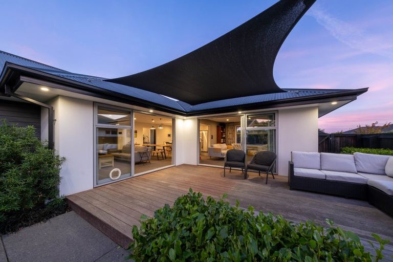 Photo of property in 8 Whincops Road, Halswell, Christchurch, 8025