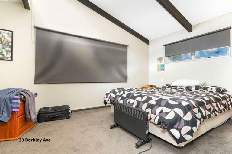 Photo of property in 33 Berkley Avenue, Hillcrest, Hamilton, 3216