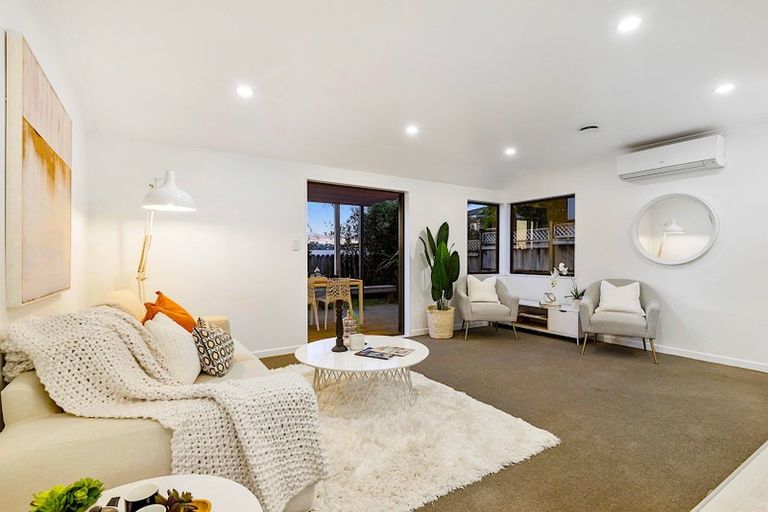 Photo of property in 44a Baird Street, Howick, Auckland, 2014