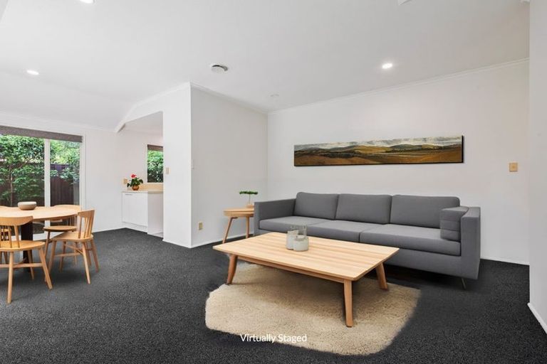 Photo of property in 14 Castle Way, Beckenham, Christchurch, 8023