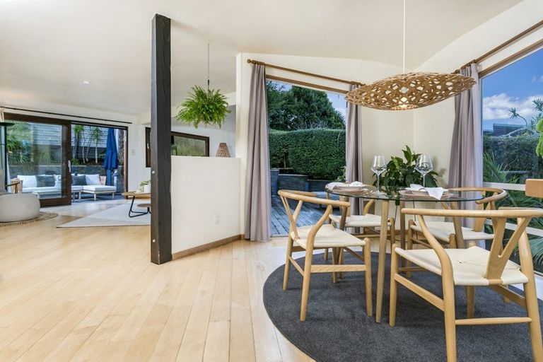 Photo of property in 1/25 Hythe Terrace, Mairangi Bay, Auckland, 0630