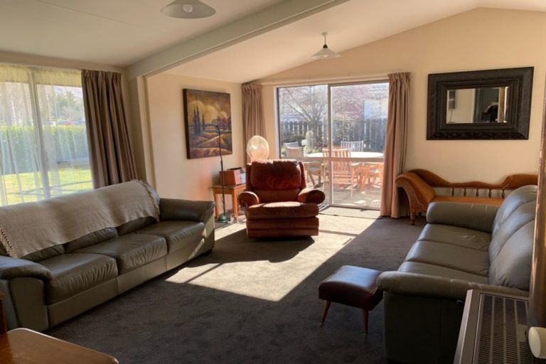 Photo of property in 2 Kirtle Place, Cromwell, 9310