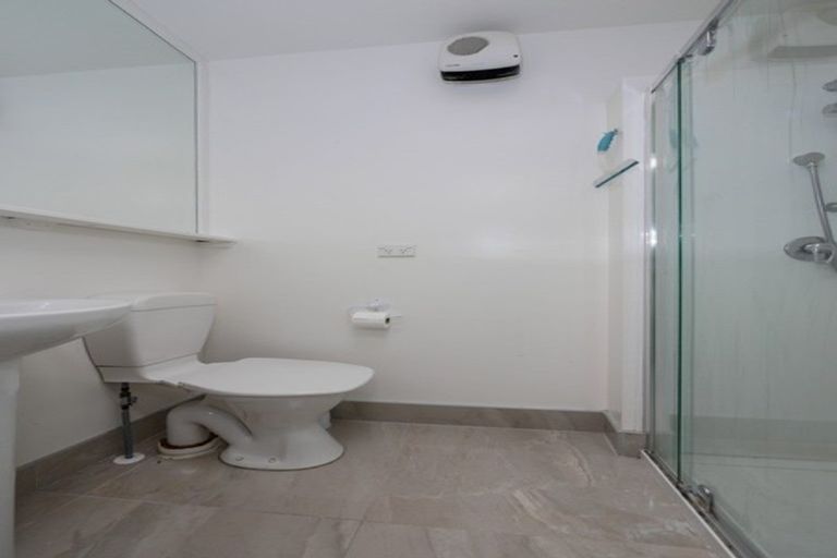 Photo of property in 1 Crown Street, North East Valley, Dunedin, 9010