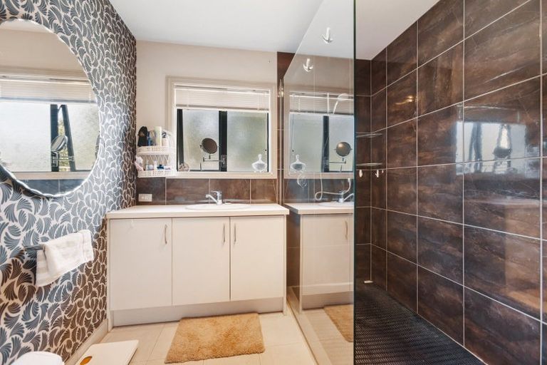 Photo of property in 55 Loach Road, Hawea Flat, Wanaka, 9382