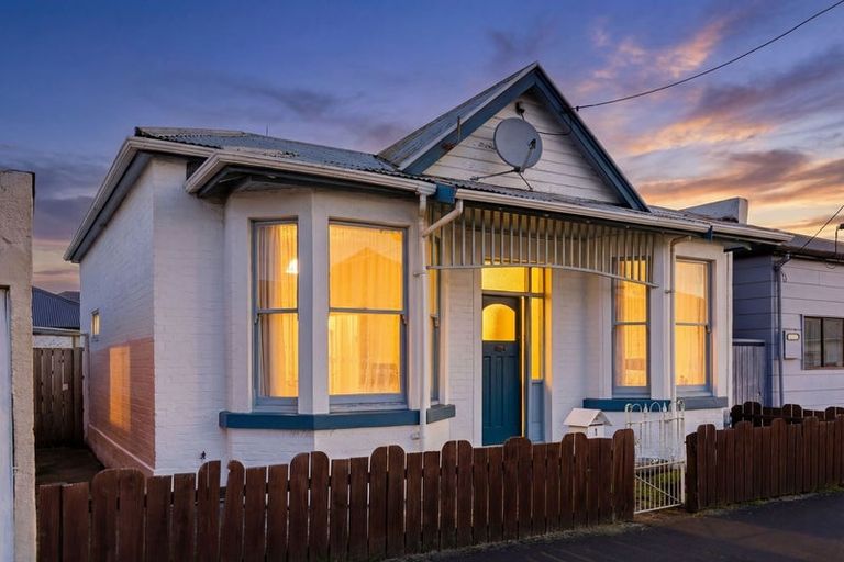 Photo of property in 1 Osmond Street, South Dunedin, Dunedin, 9012