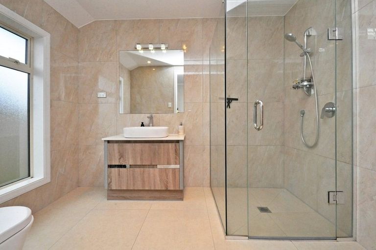 Photo of property in 11 Paso Fino Crescent, Karaka, Papakura, 2113