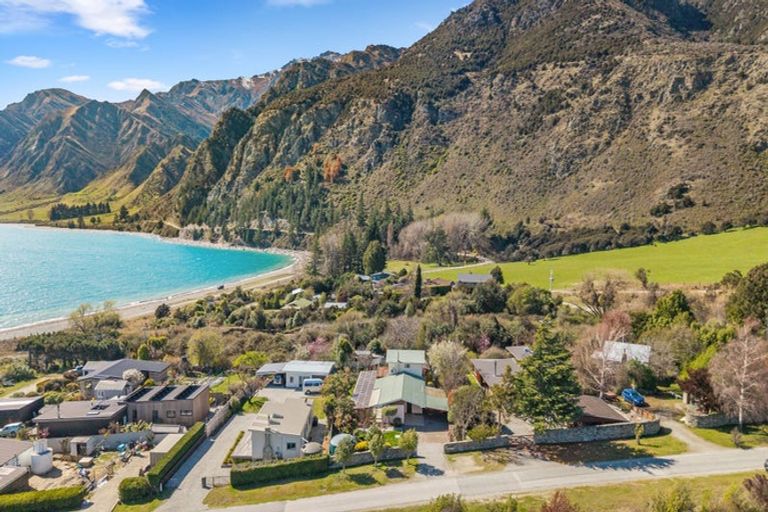 Photo of property in 10 Denniston Road, John Creek, Wanaka, 9382