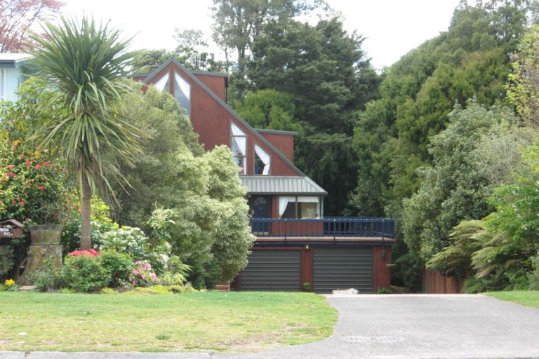 Photo of property in 2/20 Gillies Avenue, Taupo, 3330