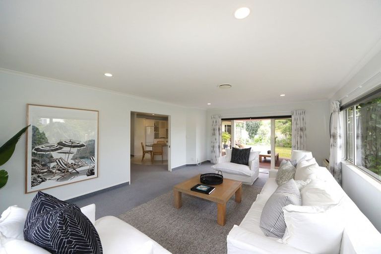 Photo of property in 2 Dules Walk, Taradale, Napier, 4112