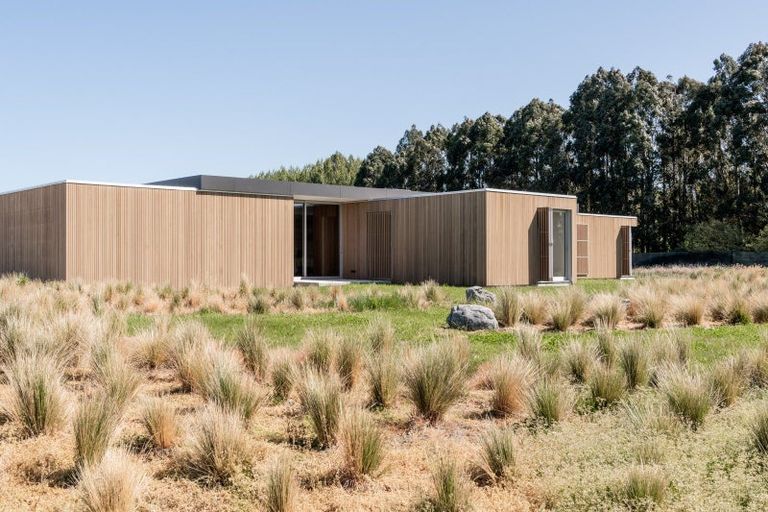 Photo of property in 39 Mapleham Drive, Pegasus, 7612