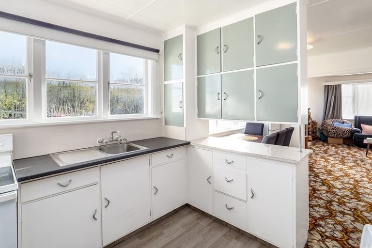 Photo of property in 19 Surrey Street, Solway, Masterton, 5810