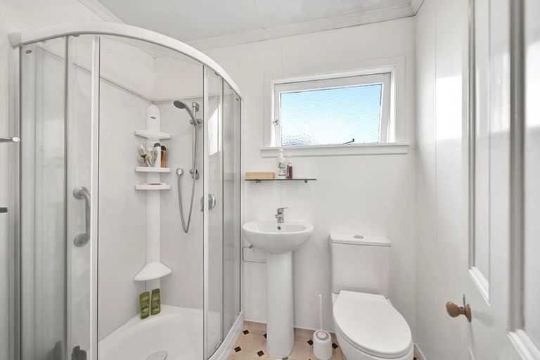 Photo of property in 137 Raleigh Street, Brixton, Waitara, 4382