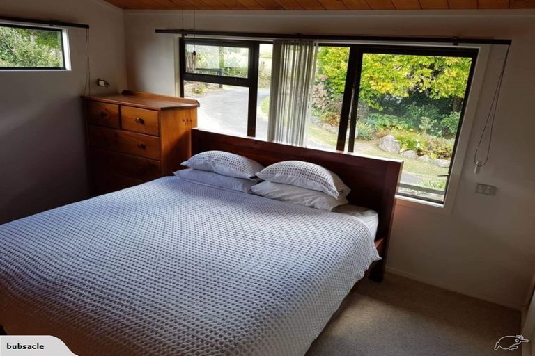 Photo of property in 39 Codlin Road, Waiuku, 2683