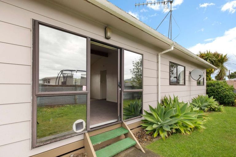 Photo of property in 112a Stanford Street North, Ashhurst, 4810