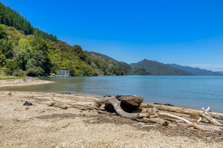 Photo of property in 915 Kenepuru Road, Mahau Sound, Marlborough Sounds, 7282