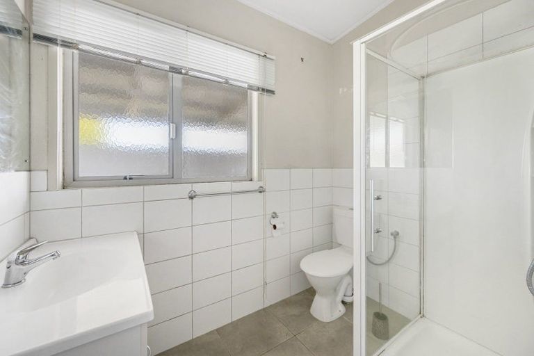 Photo of property in 1/209 Mcleod Street, Camberley, Hastings, 4120