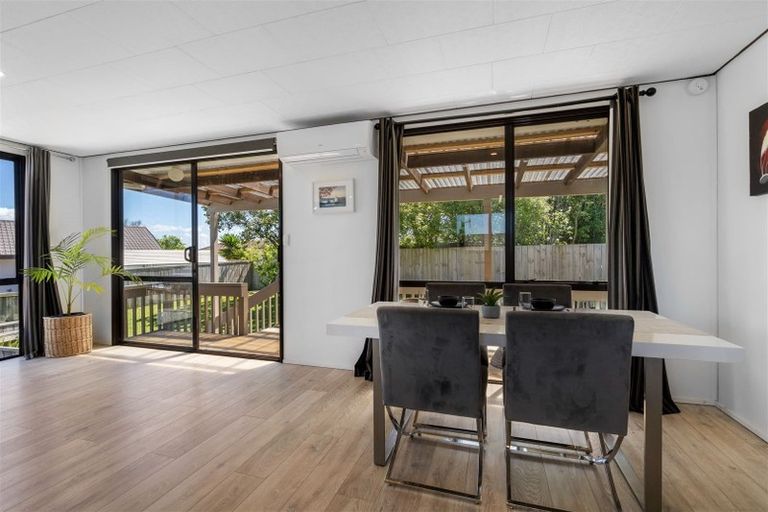 Photo of property in 23 Devonshire Road, Unsworth Heights, Auckland, 0632
