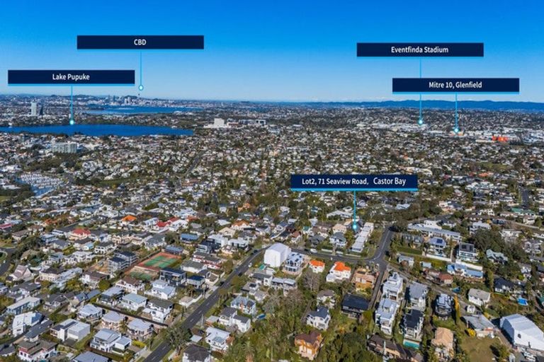 Photo of property in 71b Seaview Road, Castor Bay, Auckland, 0620