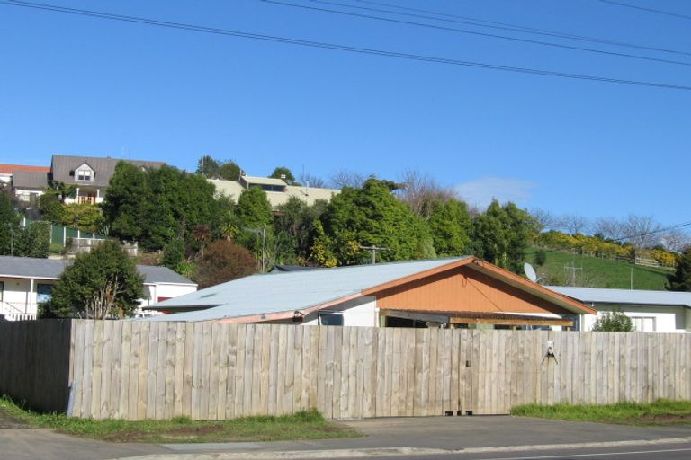 Photo of property in 213 Whatawhata Road, Dinsdale, Hamilton, 3204