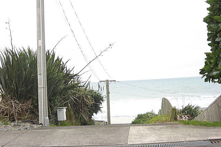 Photo of property in 63 Messenger Terrace, Oakura, 4314