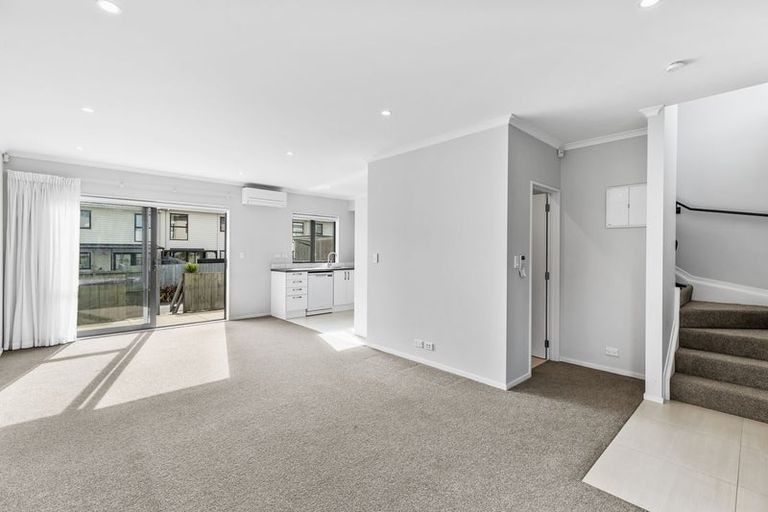 Photo of property in 4/38 Brigham Creek Road, Whenuapai, Auckland, 0618